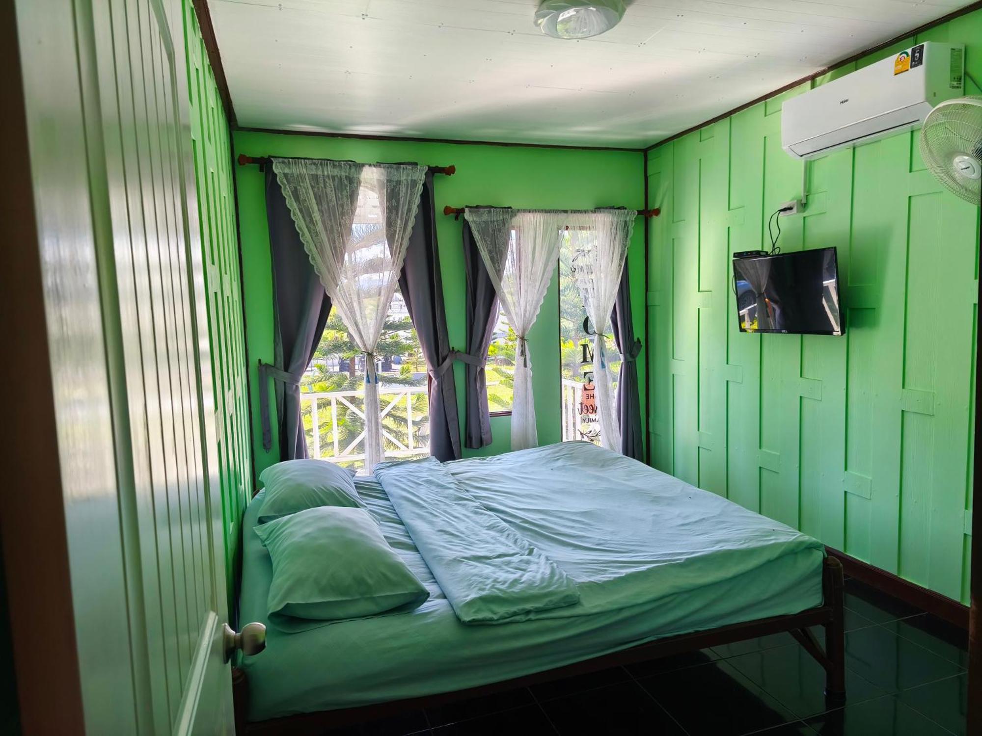 Boat And House Resort Khao Kho Ngoại thất bức ảnh