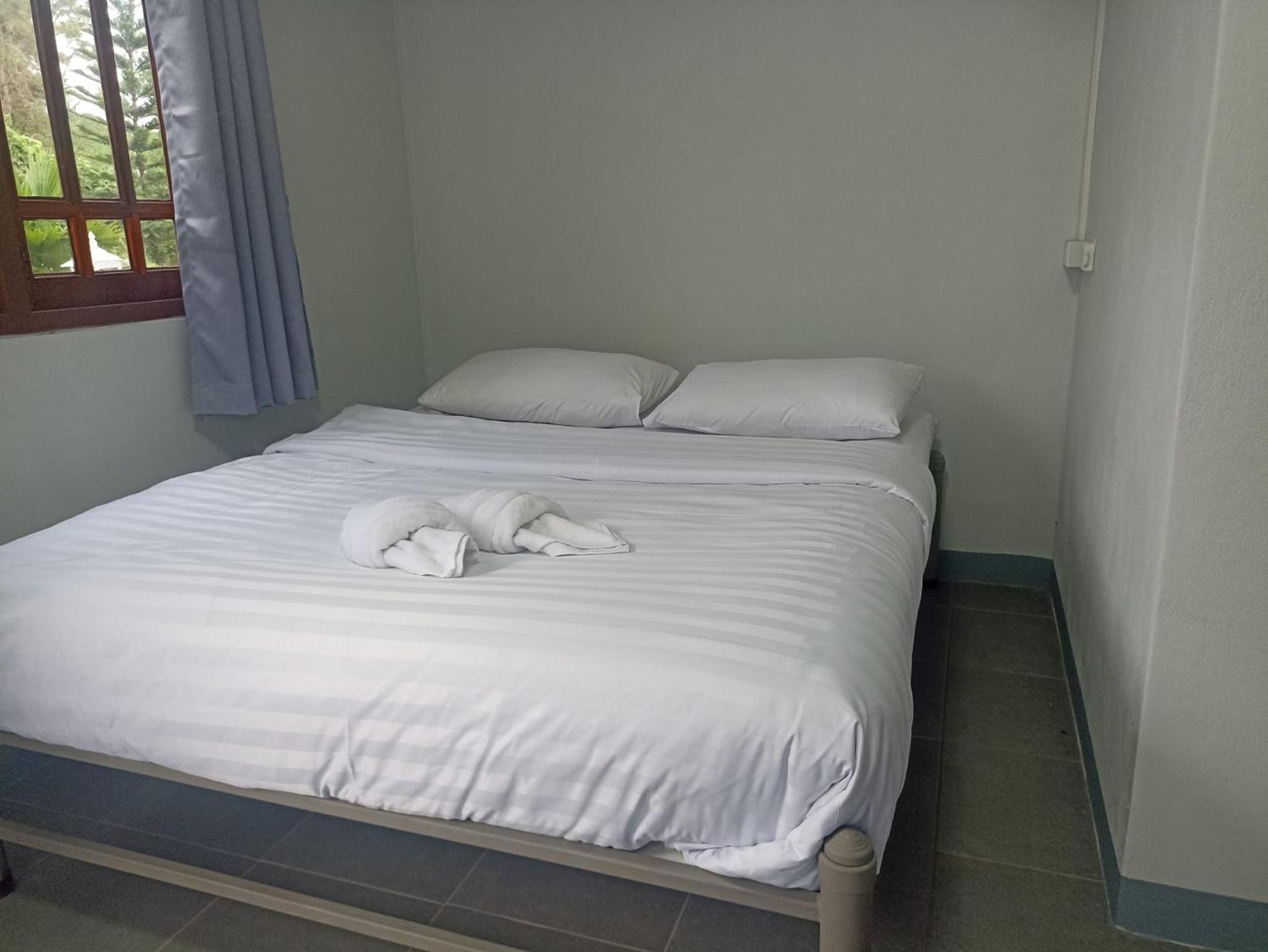 Boat And House Resort Khao Kho Ngoại thất bức ảnh